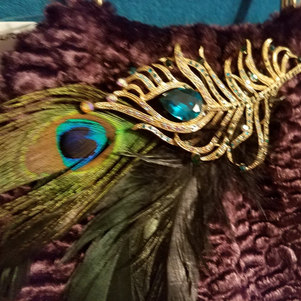 SOLD! ONE OF A KIND! Peacock Cocktail Purse - Picture 6 of 8